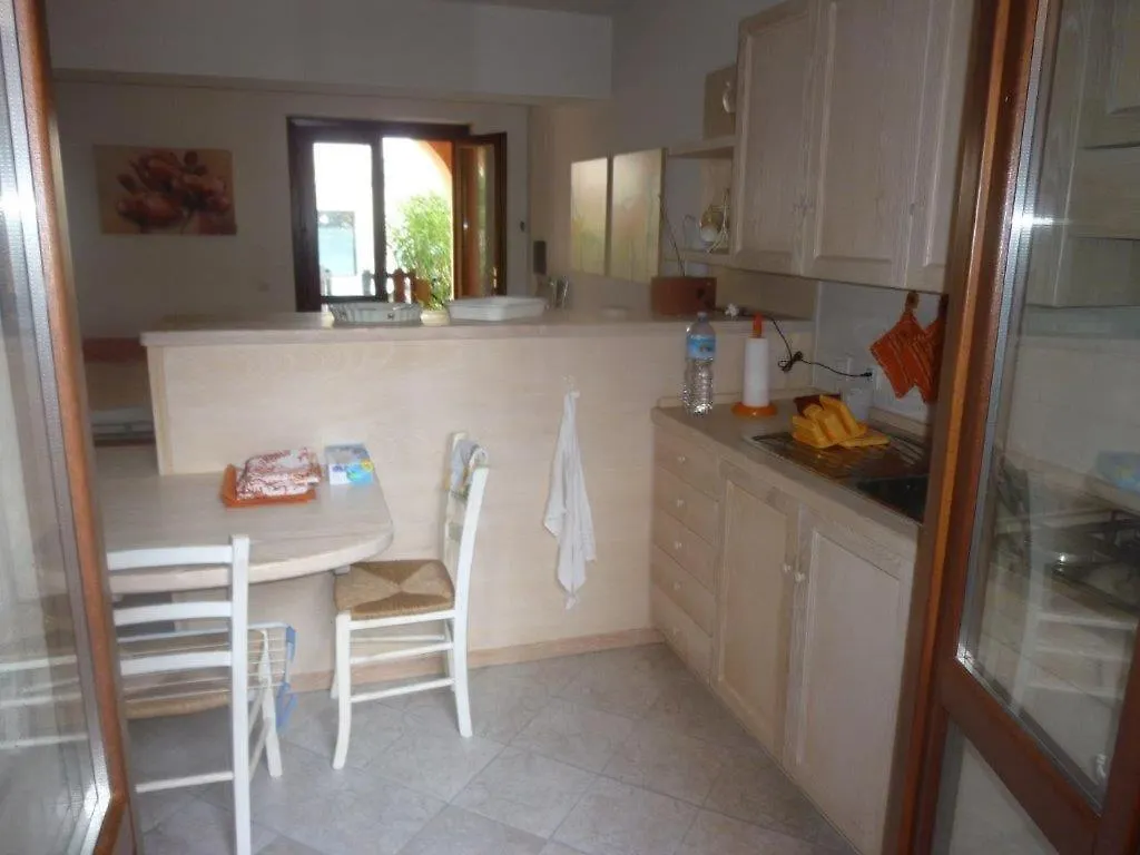 Ampio Monolocale Apartment Golfo Aranci