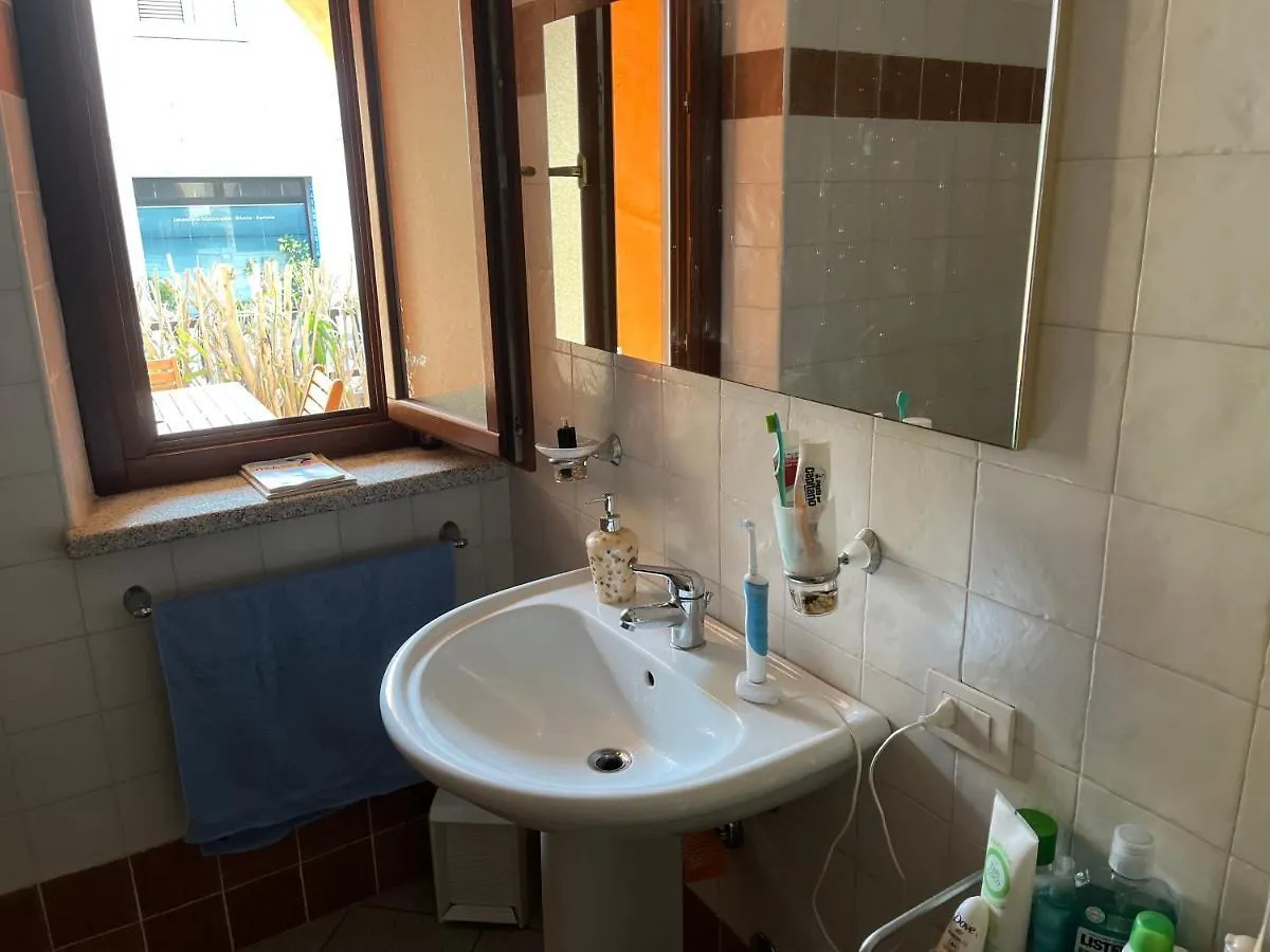 Ampio Monolocale Apartment Golfo Aranci 0*,