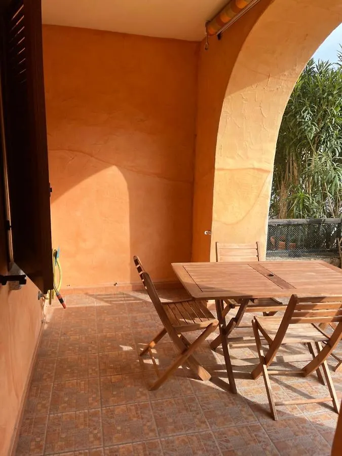 Ampio Monolocale Apartment Golfo Aranci Italy