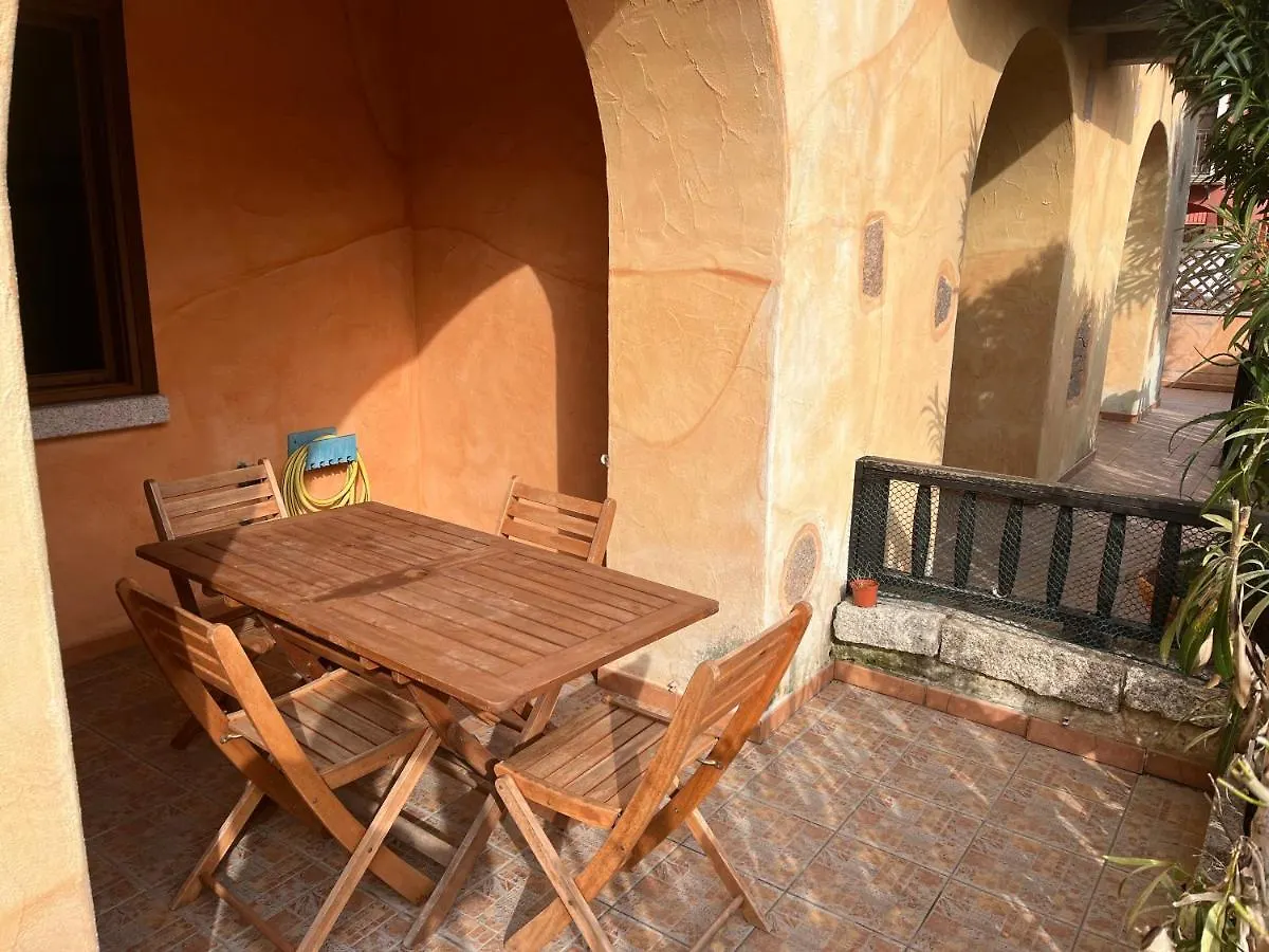 Ampio Monolocale Apartment Golfo Aranci 0*,