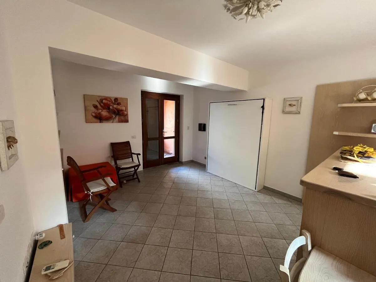 Ampio Monolocale Apartment Golfo Aranci 0*,  Italy