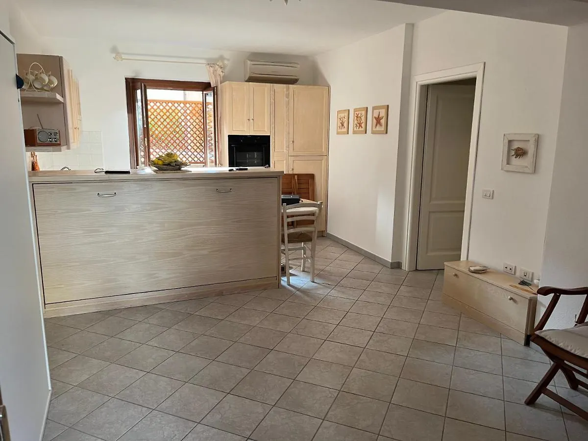 Ampio Monolocale Apartment Golfo Aranci