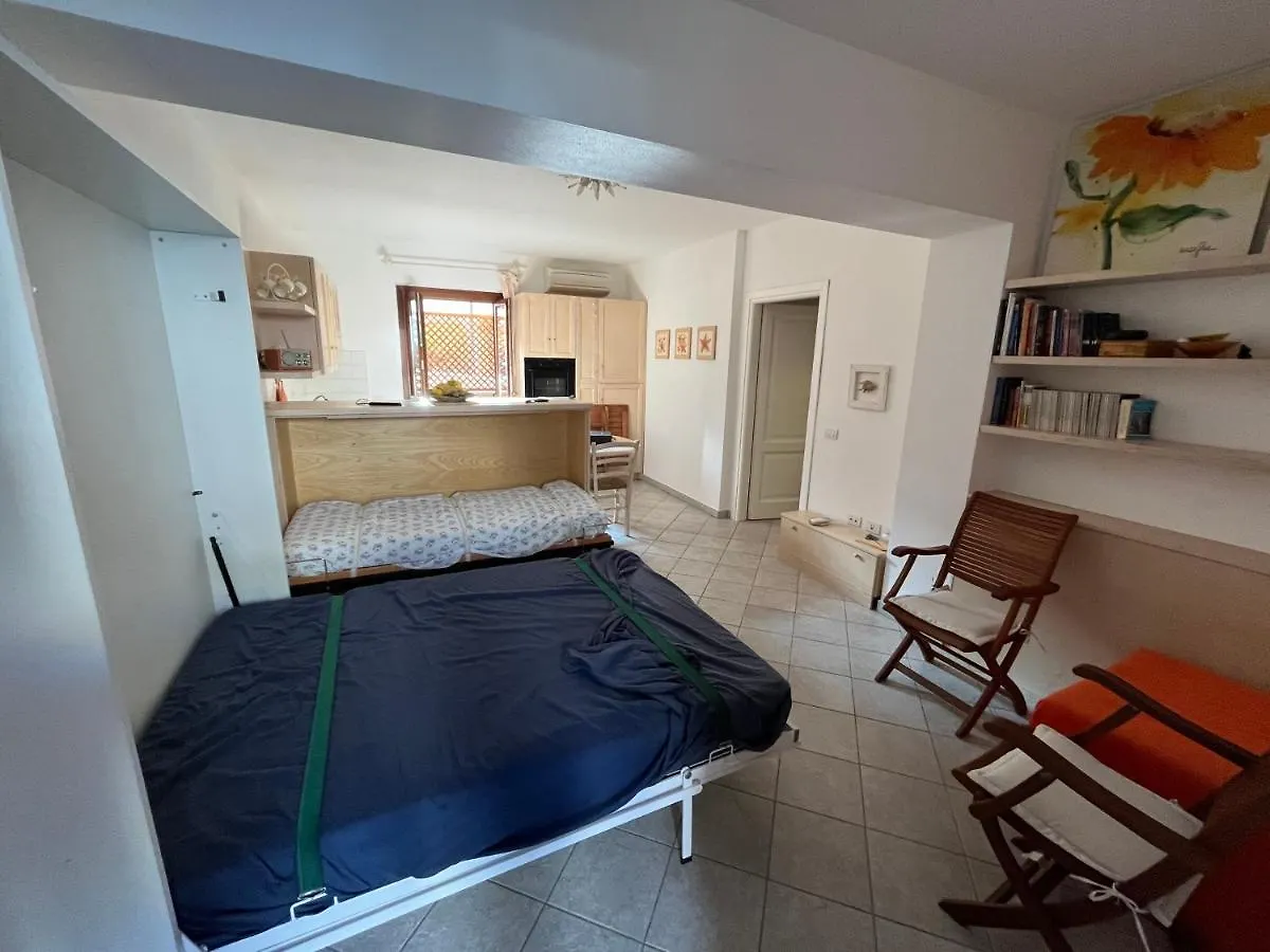 Ampio Monolocale Apartment Golfo Aranci